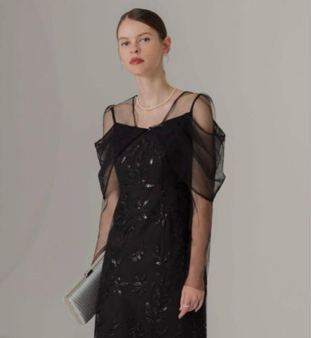 チ*ミ様 【極美品】Leja チュールロングスリーブリーフIラインドレスワンピー