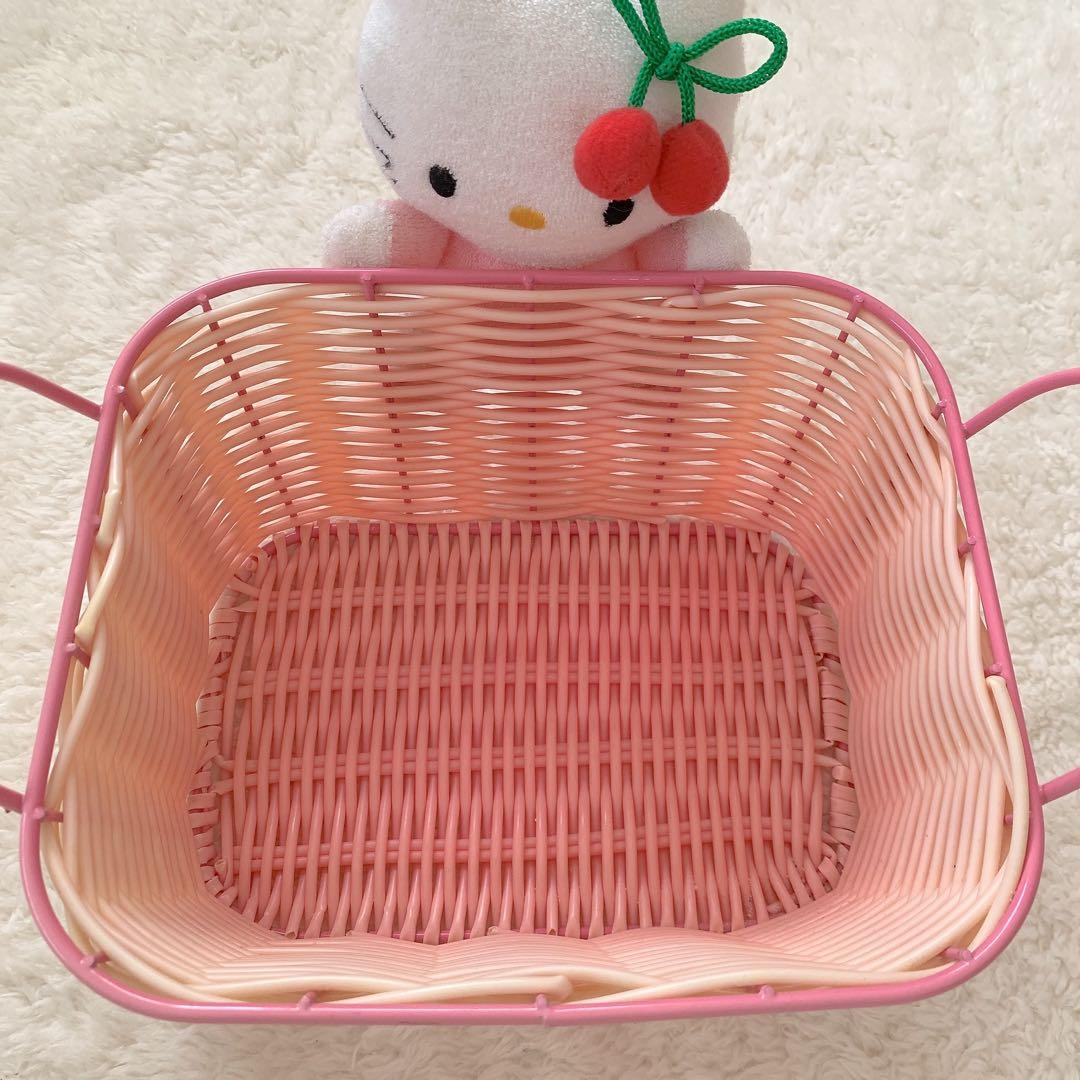 【平成レトロ】サンリオ ハローキティ チェリー ぬいぐるみバスケット