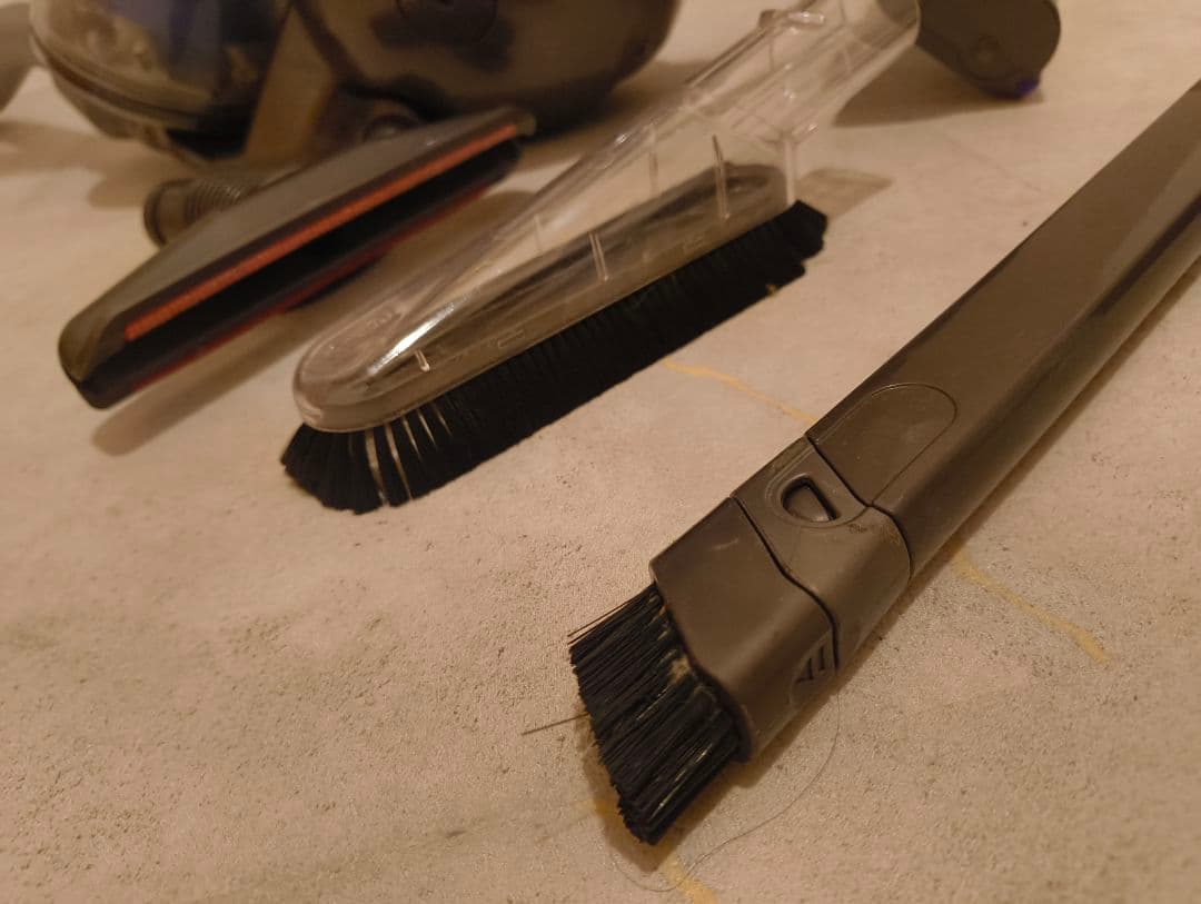 Dysom DC48 箱説明書付き 送料込✨️