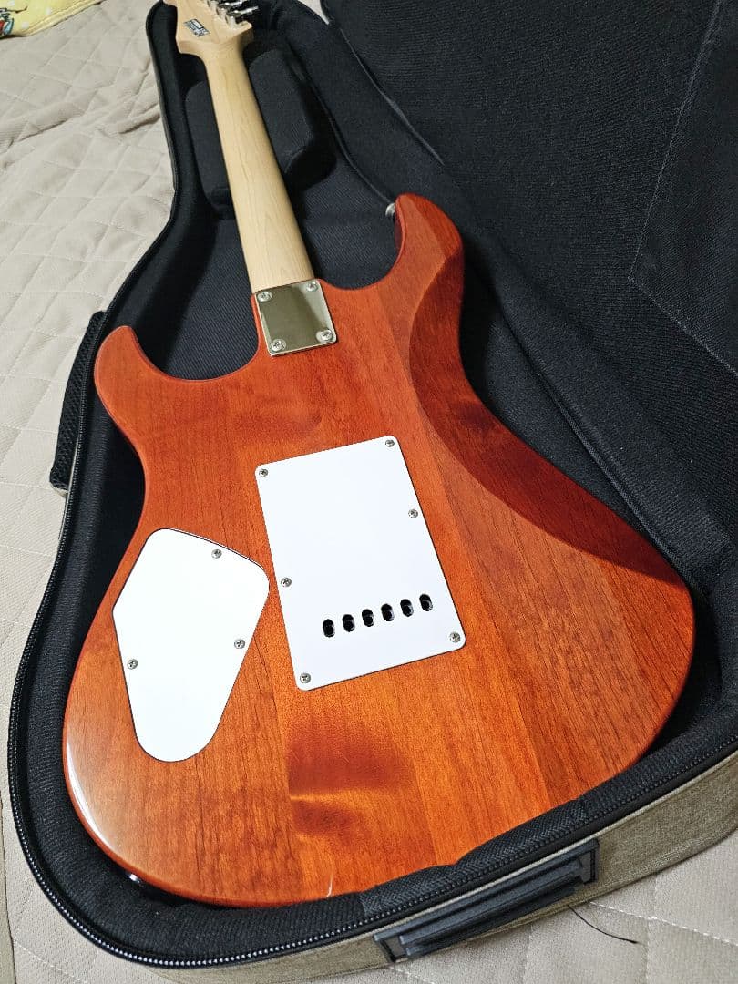 【美品】YAMAHA PACIFICA 212 VFM