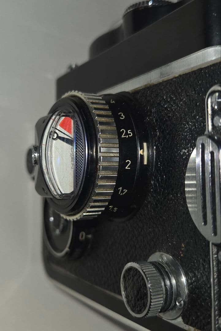 ローライフレックス2.8F CarlZeiss Planar 80mm F2.8