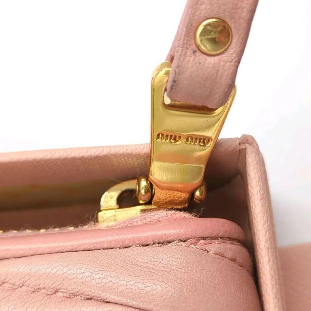 良品✨️miumiu マテラッセ　ピンクレザー　財布　コの字ファスナー