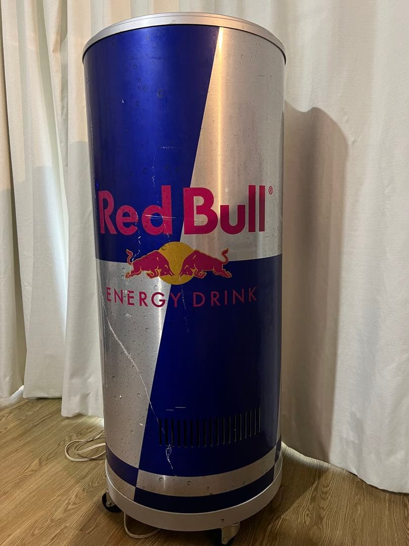 ⭐︎非売品⭐︎ Red Bull レッドブル 缶型 冷蔵庫 キャスター付
