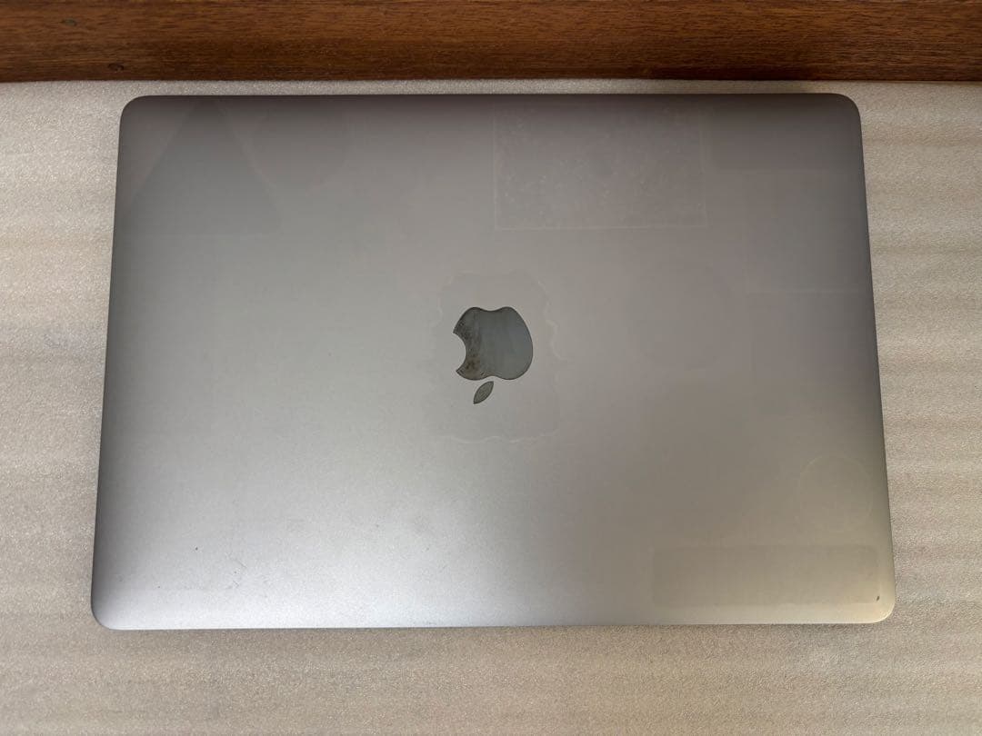 Macbook Air A2179 13インチ　 256GB 8Gb 2020