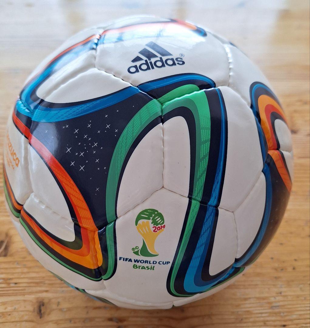【新品・未使用】ブラジルワールドカップ公式試合球 ブラズーカ 5号球