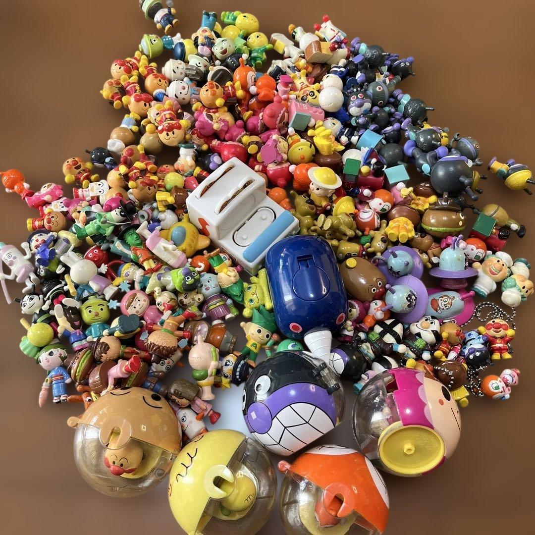 アンパンマン　フィギュア　レアな物もあります！