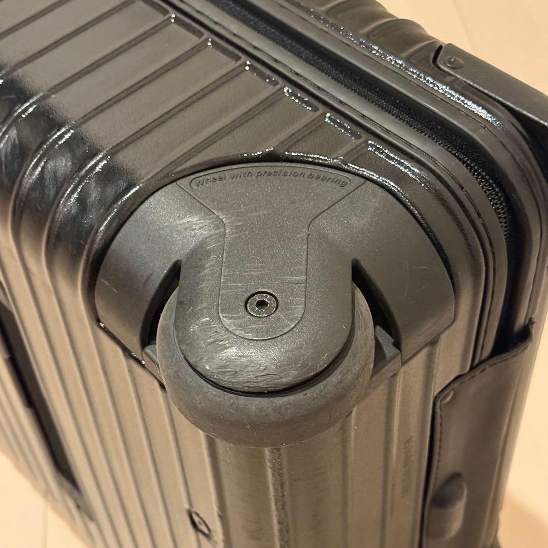 RIMOWA（リモワ） サルサ（SALSA）23リットル　ブラック