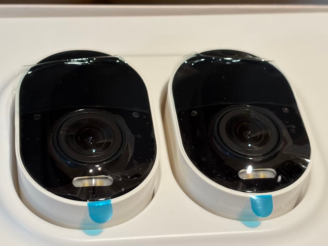 は*ん様 Arlo Ultra Series 4K UHD 防犯カメラ 2台セッ