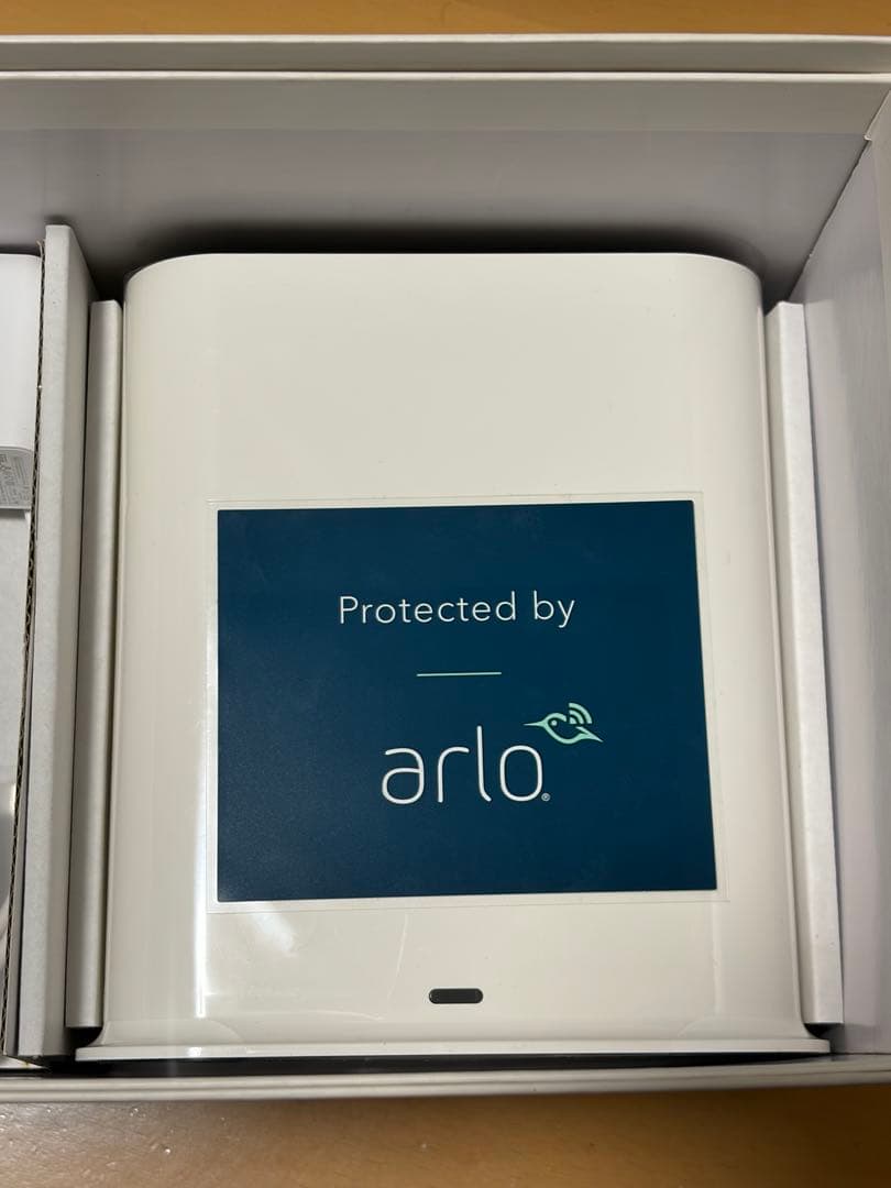 は*ん様 Arlo Ultra Series 4K UHD 防犯カメラ 2台セッ