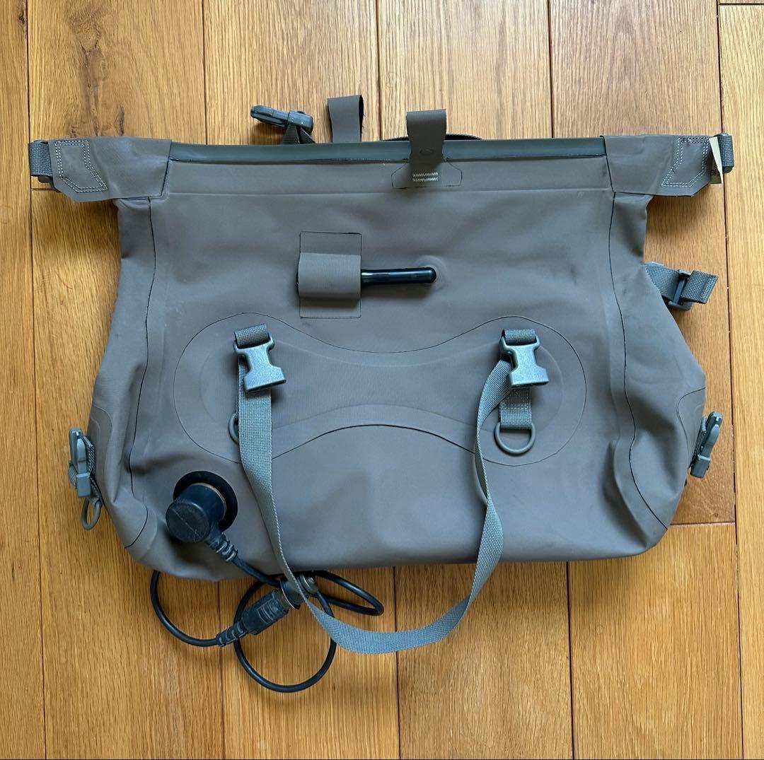 アメリカンブランド☆WATERSHED☆ミリタリー バッテリーバック