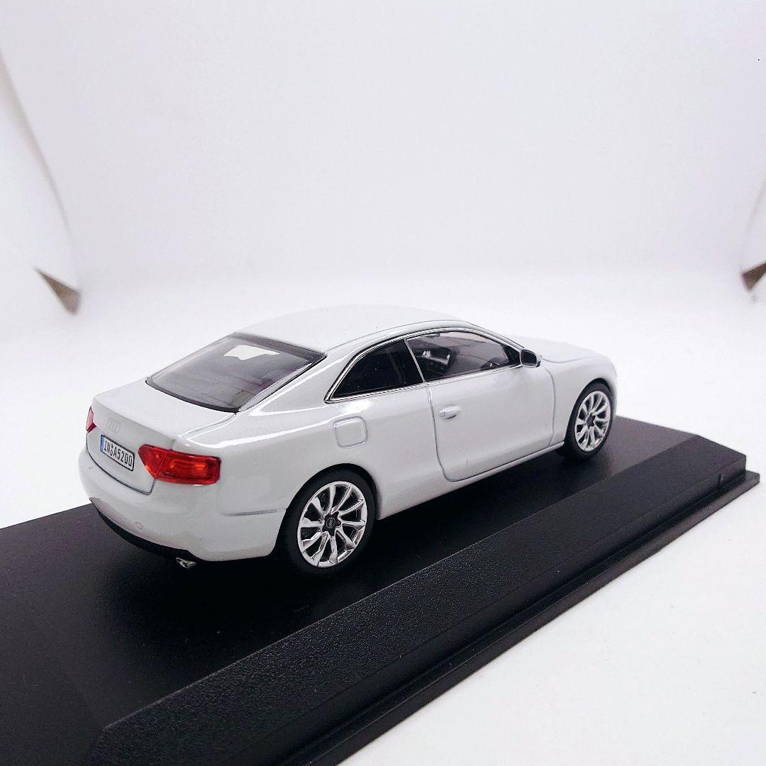 アウディ A5 クーペ 1/43 ミニカー 特注 ノレブ AUDI ホワイト