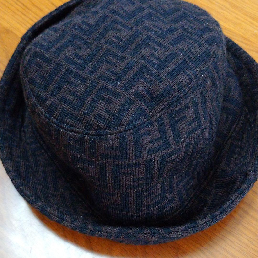 FENDI ウール　ニット帽子　ズッカ柄