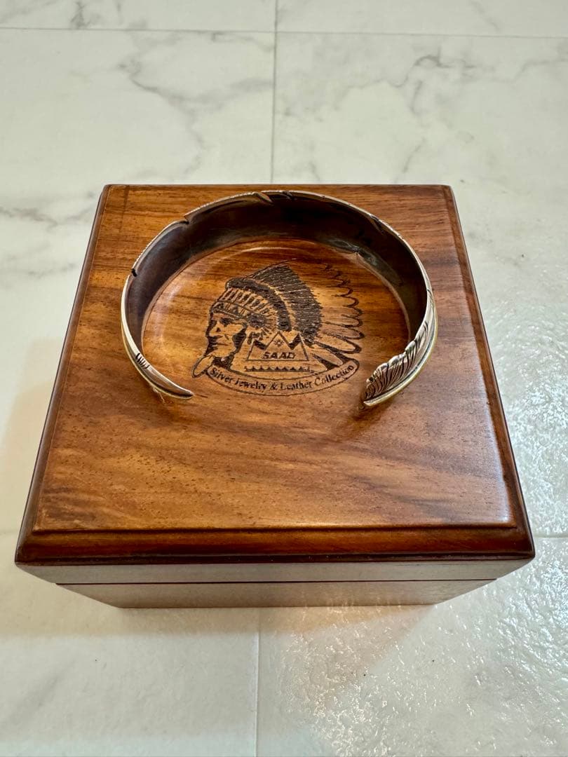 SAAD サード フェザー バングル Silver925