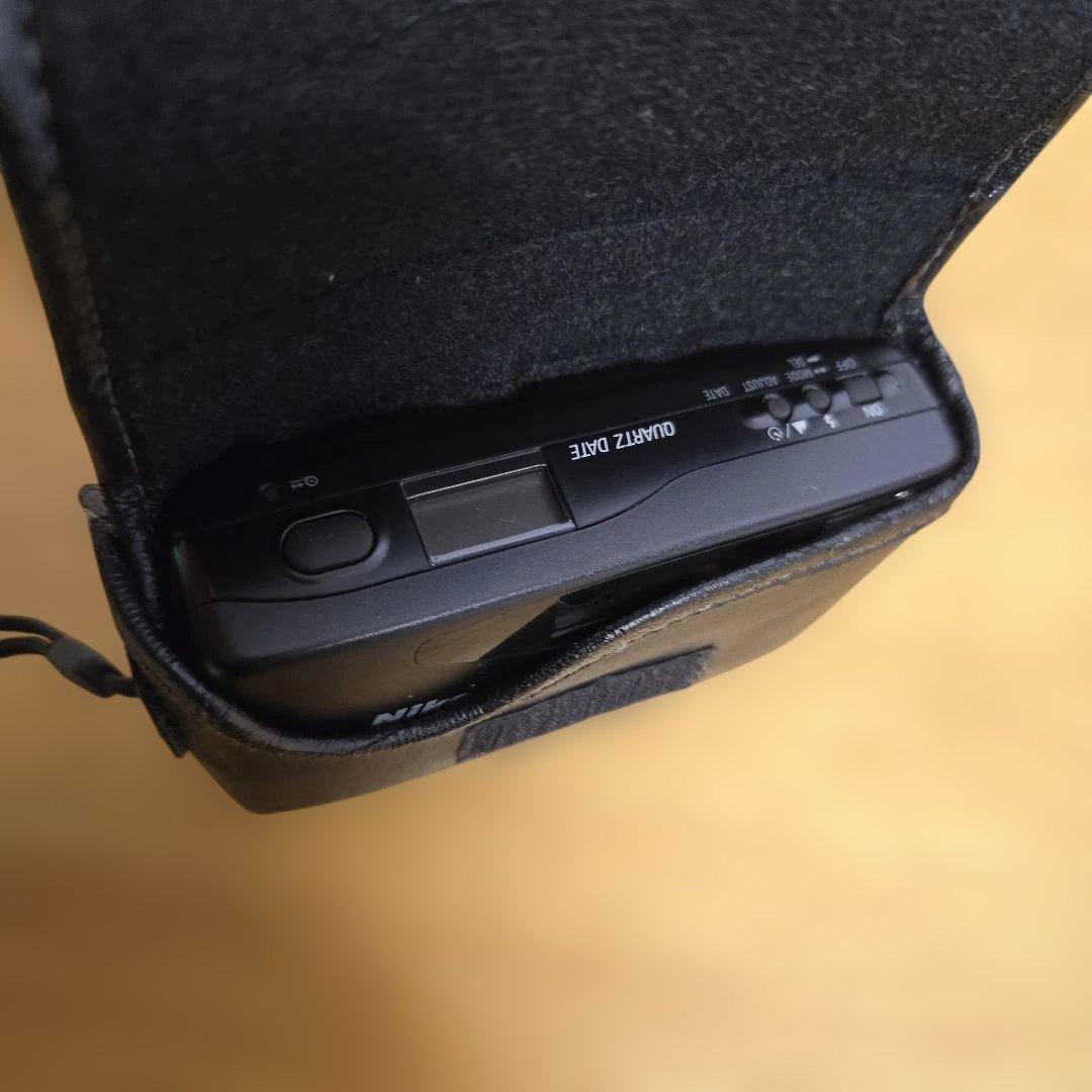 ニコン Nikon AF600 コンパクトフィルムカメラ　ケースつき