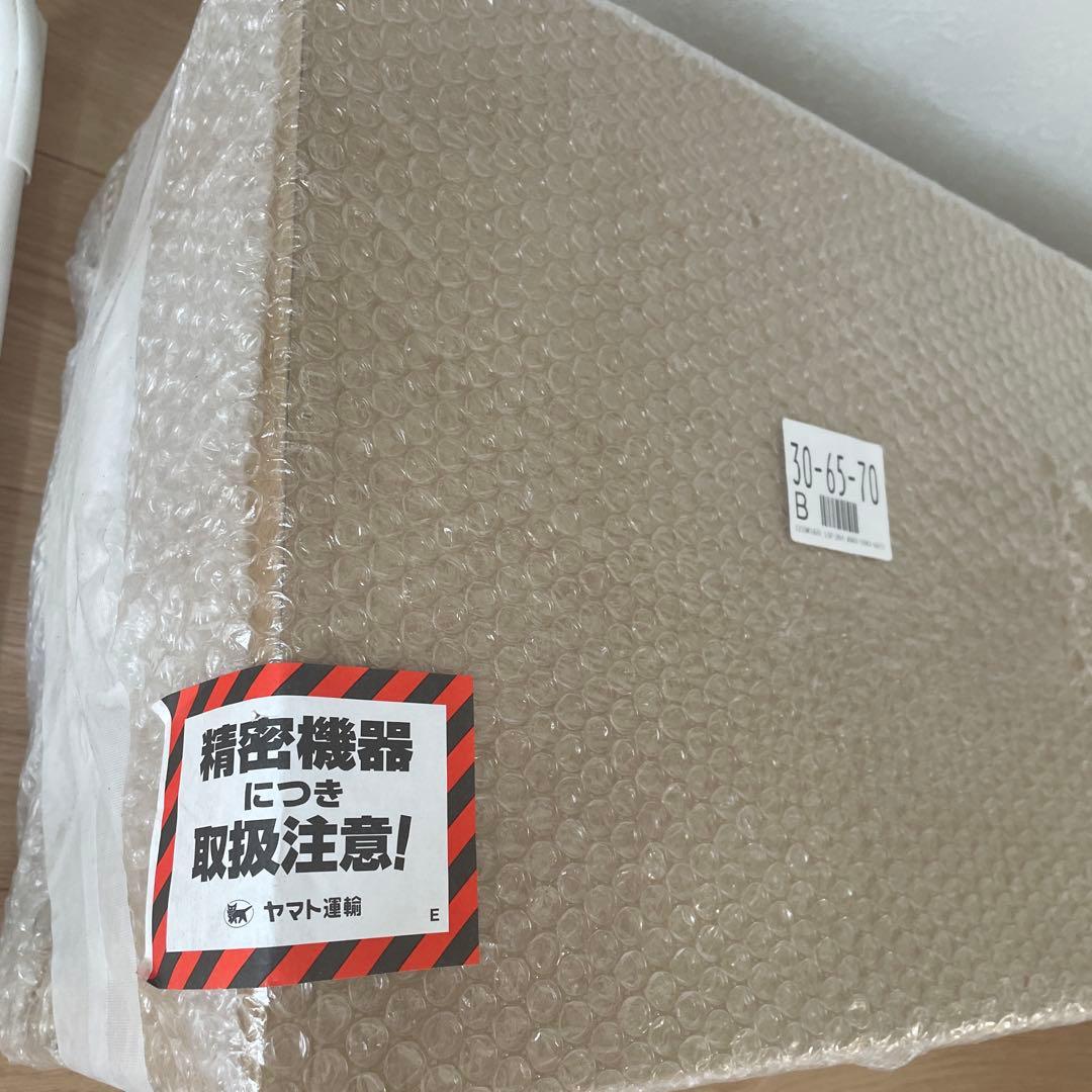 未使用 dyson コードレス掃除機 SV18FFH