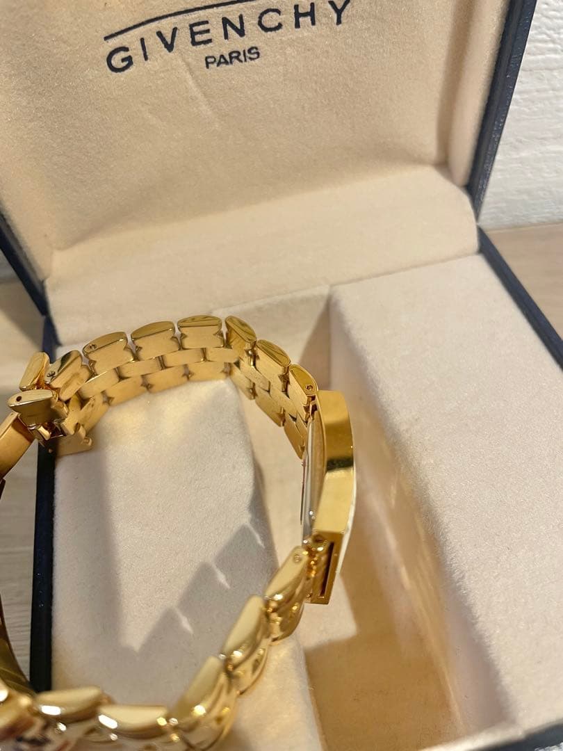 GIVENCHY レディース 時計 ジャンク