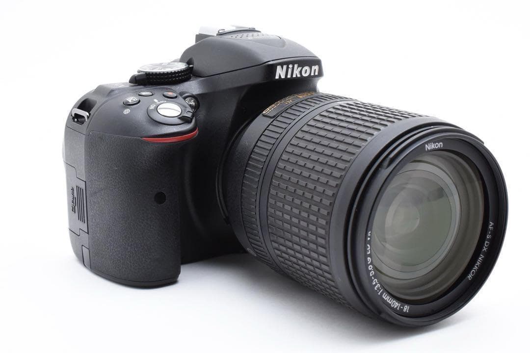 遠くまで撮れる高機能レンズ✨Nikon D5300✨初心者におすすめ✨