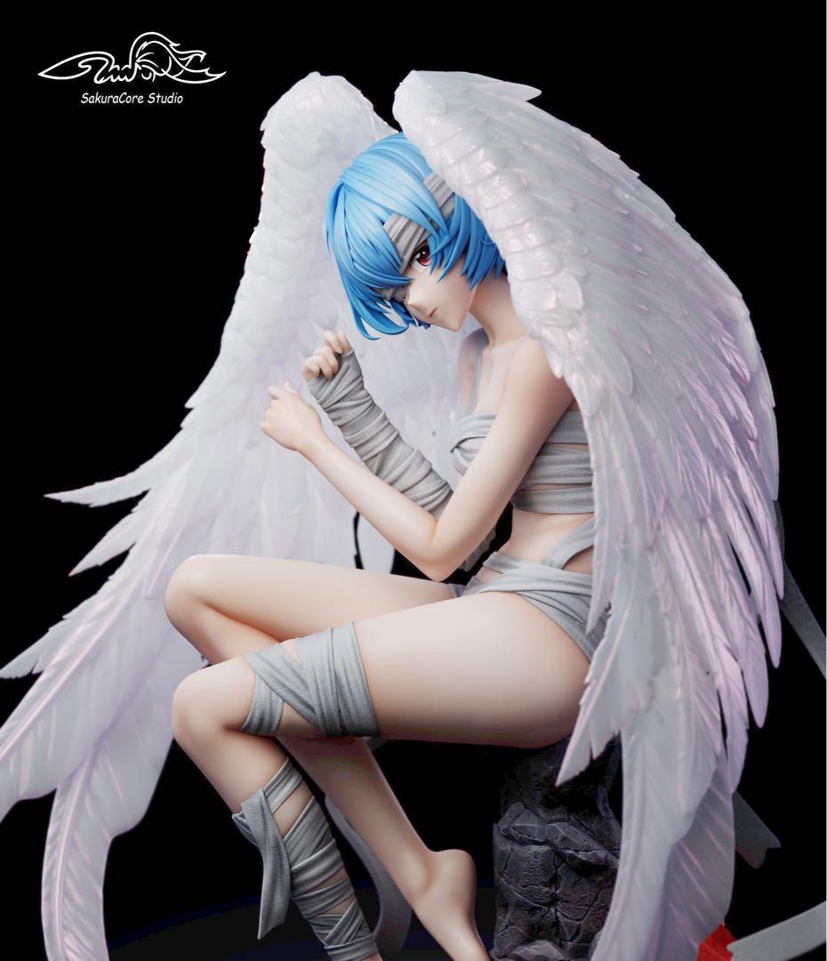 綾波レイ　フィギュア　エヴァンゲリオン