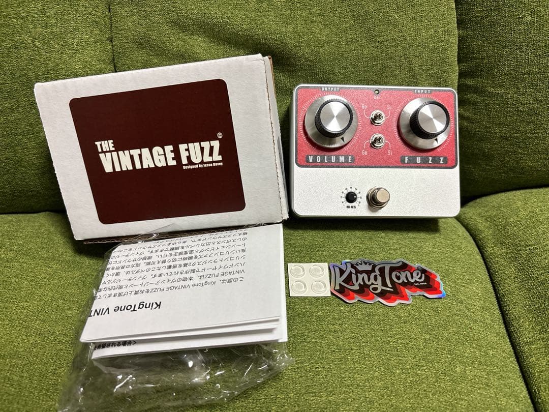 【ほぼ未使用品】KING TONE GUITAR VINTAGE FUZZ V2