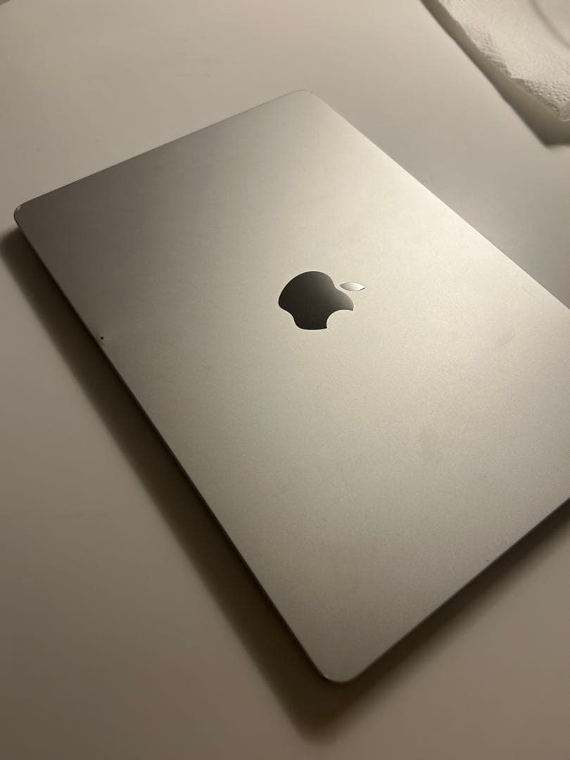 MacBook air m2チップ 13.6インチ 8GB 256GB シルバー