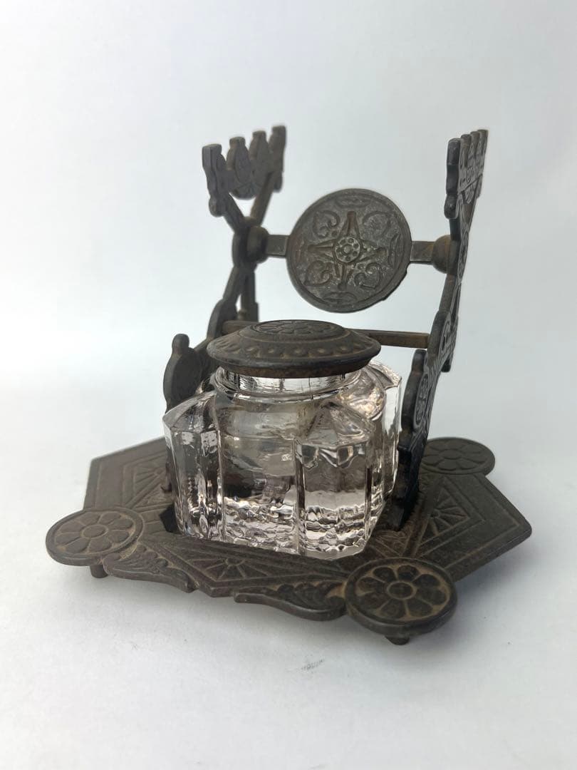 146年もの アンティーク インク壺 ペンレスト 1879年製 つけペン ガラス