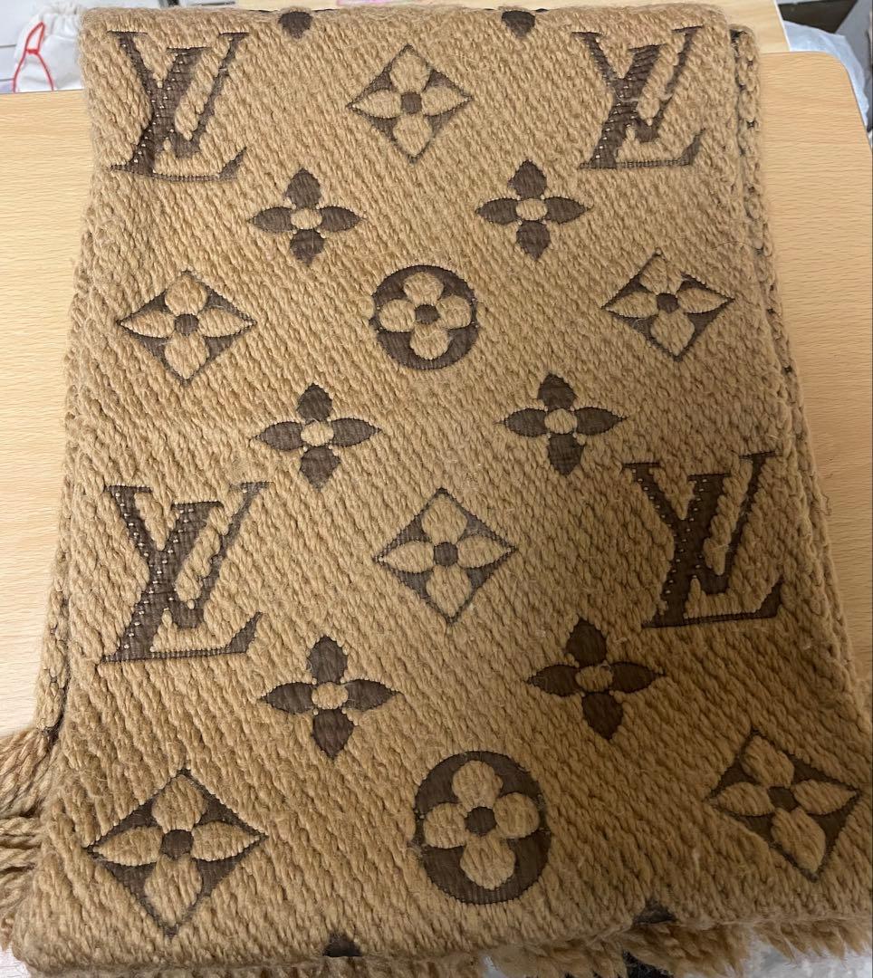 ルイヴィトン　マフラー LOUIS VUITTON エシャルプロゴマニア