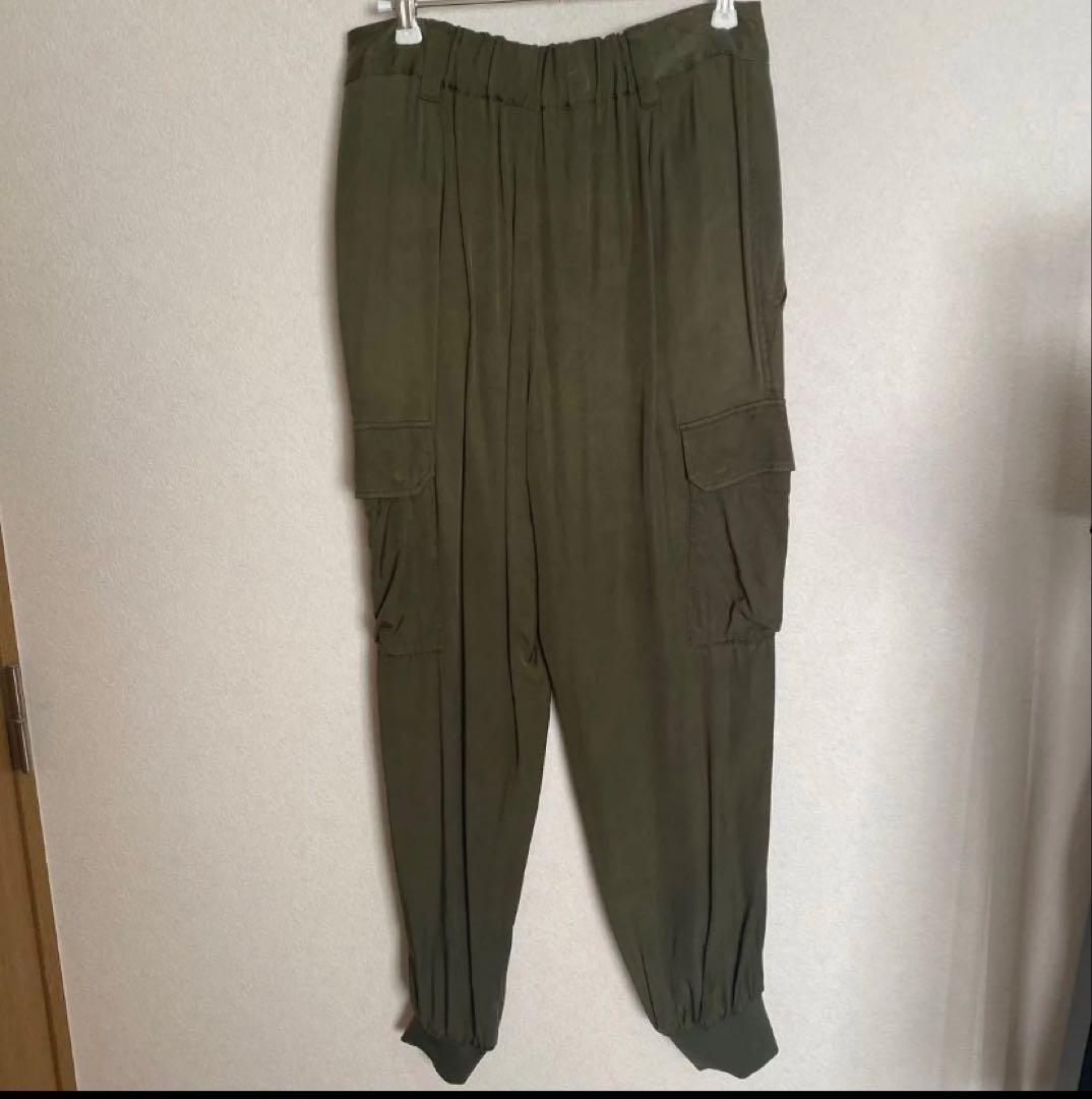 アパルトモン購入　フィリブルサテンパンツ