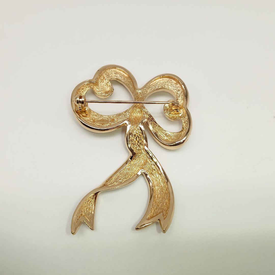 dior ラインストーン　ゴールドカラー　ブローチ