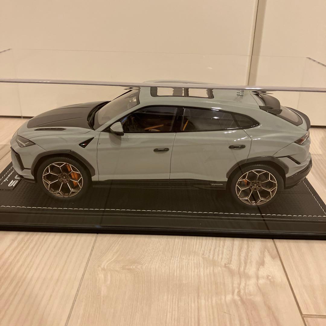 自動車 Lamborghini Urus Performante 1/18