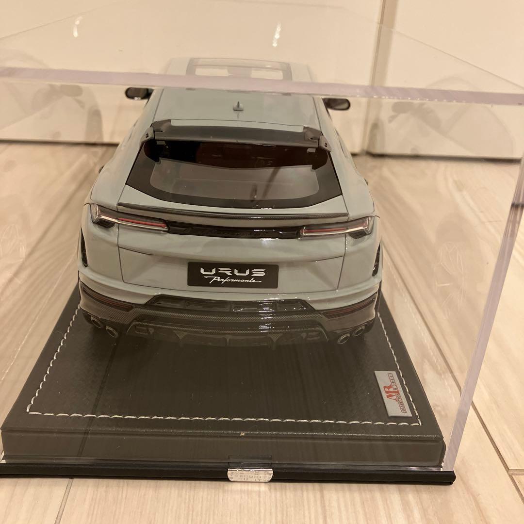 自動車 Lamborghini Urus Performante 1/18