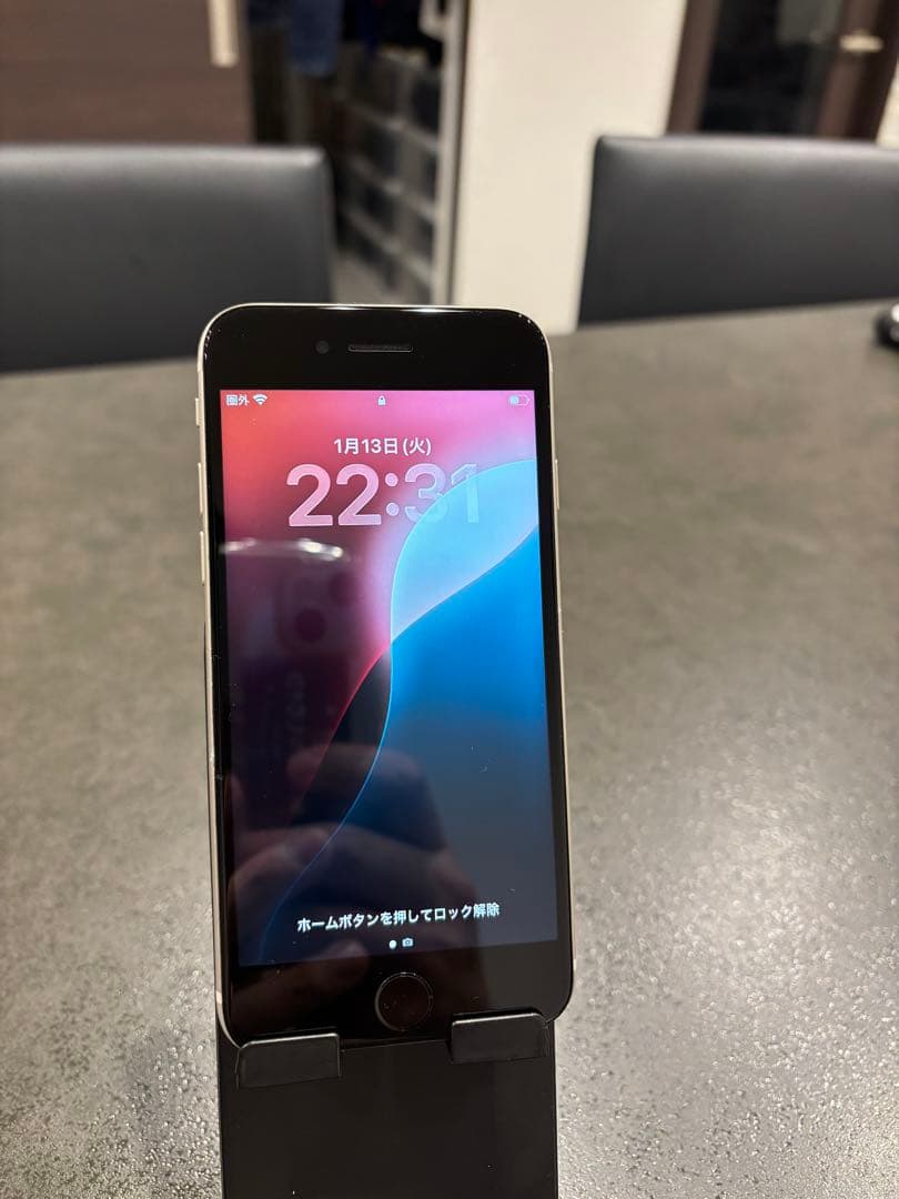 iPhone SE 第3世代 新品バッテリー　新品パネル　極美品