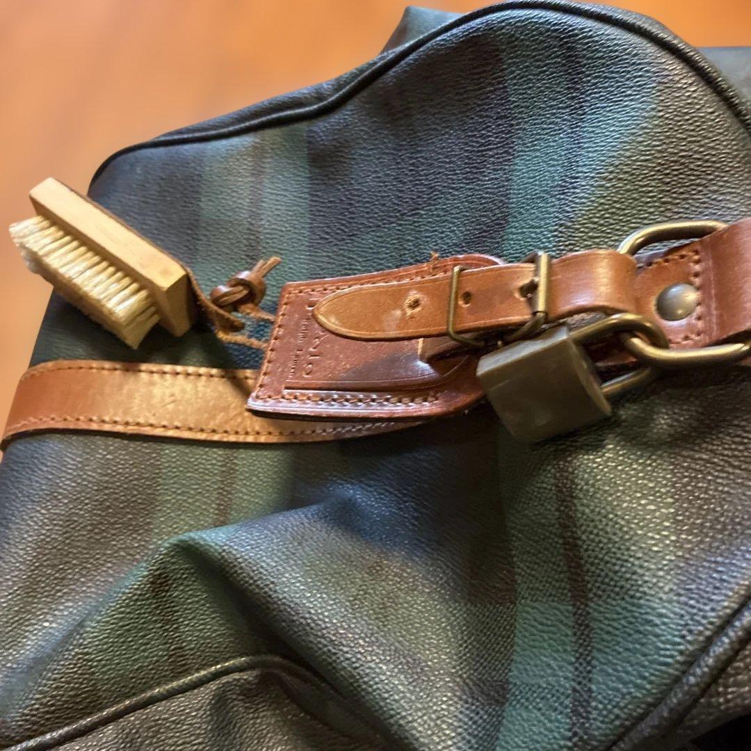 ポロラルフローレンボストンバッグ 左金具のみ壊れ チャーム付　肩にかける紐無し