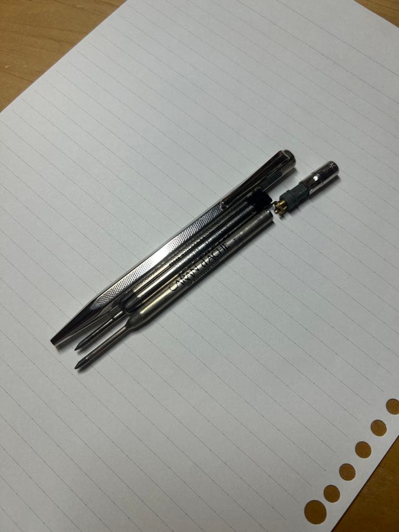 カランダッシュ　エクリドール