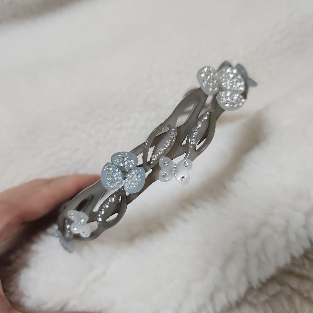 アレクサンドルドゥパリ　グレーのカチューシャ