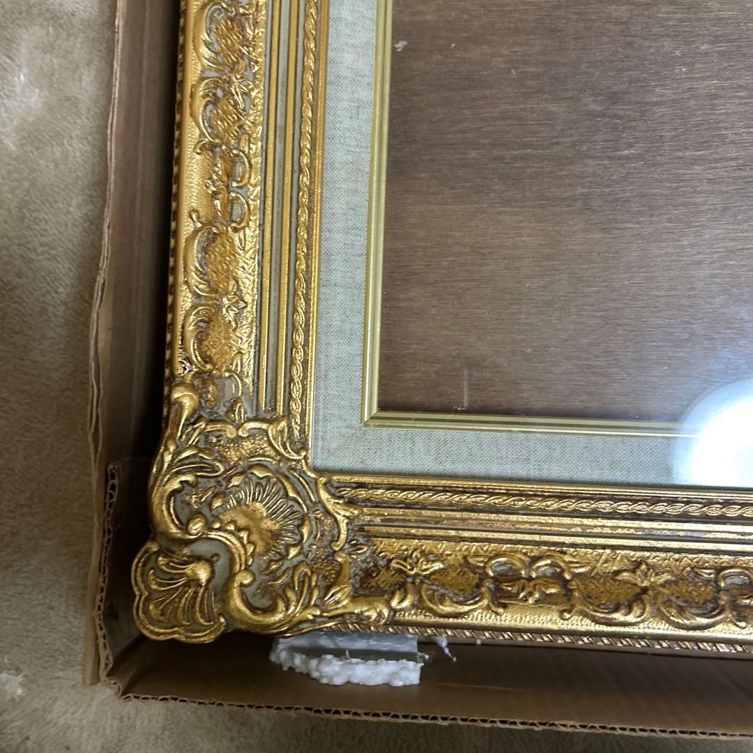 ゴールドの装飾的油彩額縁　8号