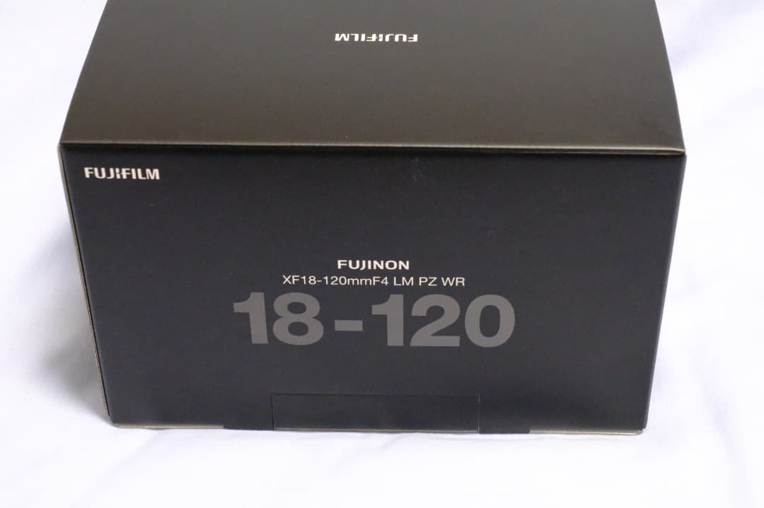 【極美品】富士フィルムXF18-120mmF4 LM PZ WR / Xマウント