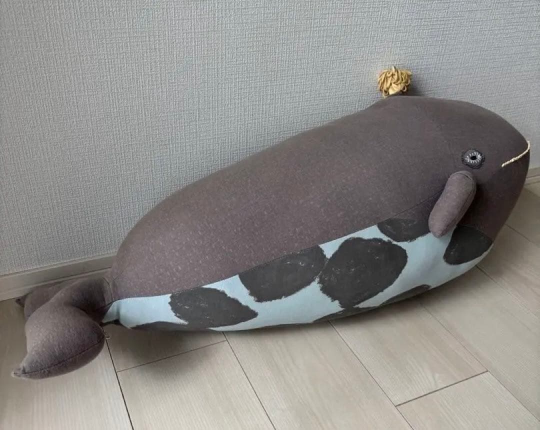 ミナペルホネン Quzyla cushion クジラ