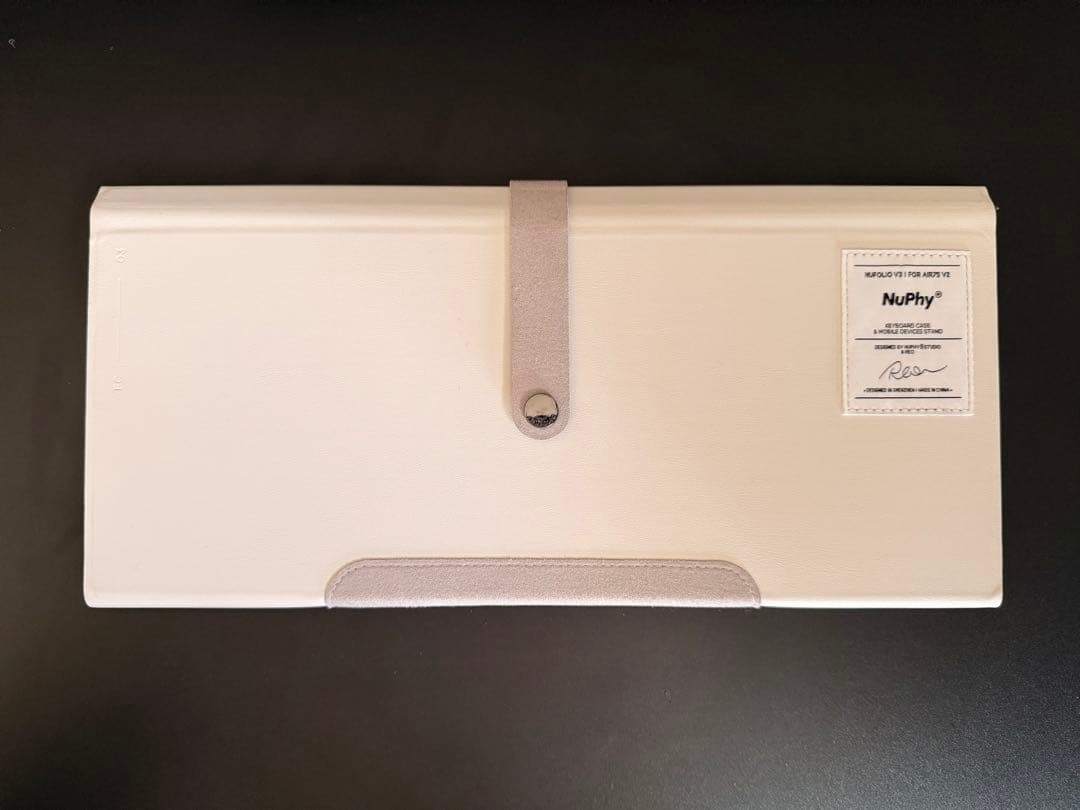 nuphy air75 v2 Cowberry軸 黒色 変えのキースイッチ付