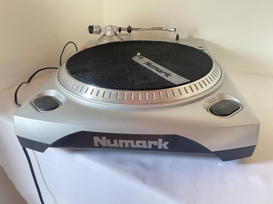 Numark TT USB ターンテーブル