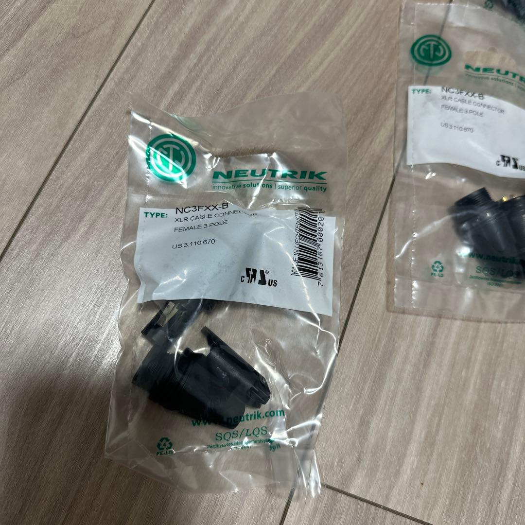 NEUTRIK NC3FXX-B XLRコネクタ 10個セット