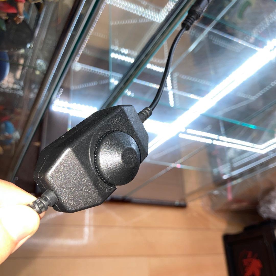 不二貿易　コレクションケース　ブラウン ワイドタイプ　高さ120cm ②