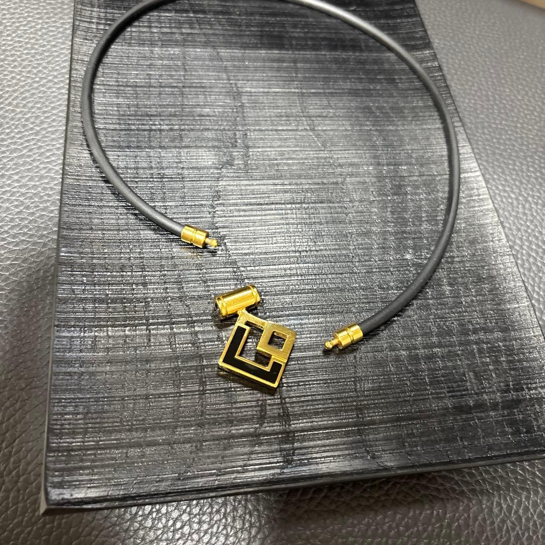 ゴールド ネックレスチャーム