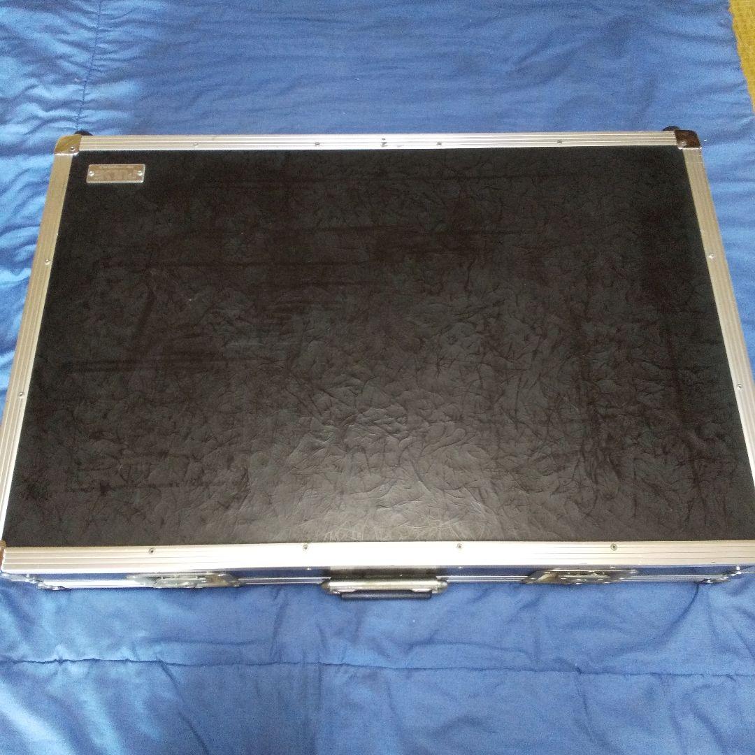 BEHRINGER ミキサー