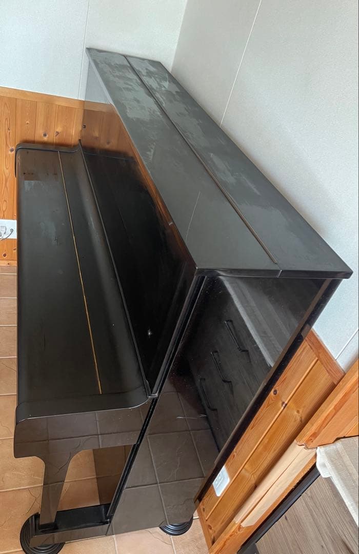 YAMAHA アップライトピアノ+トムソンピアノ椅子+インシュルーター