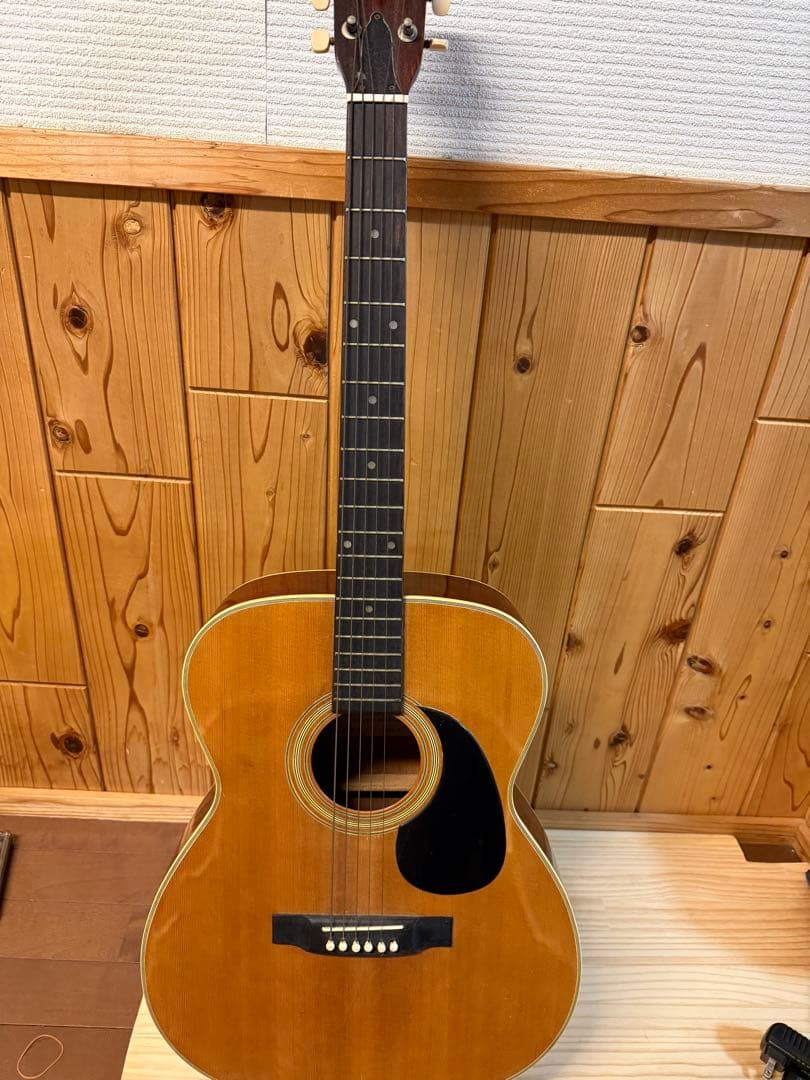 アリア　ギタースタンド付き