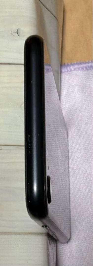 n*s様 iPhone SE3世代 256GB ミッドナイト 本体 ケーブル 保