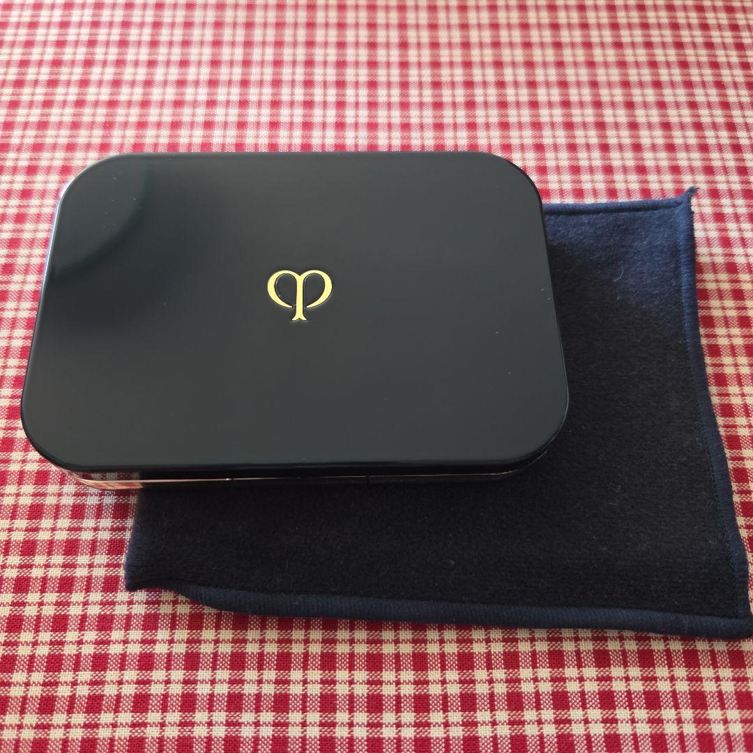 クレ・ド・ポー ボーテ タンプードルエクラⅡ オークル 20