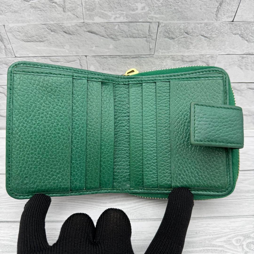 【美品】GUCCI　二つ折り財布　ラウンドジップ　 GG柄　キャンバス グリーン