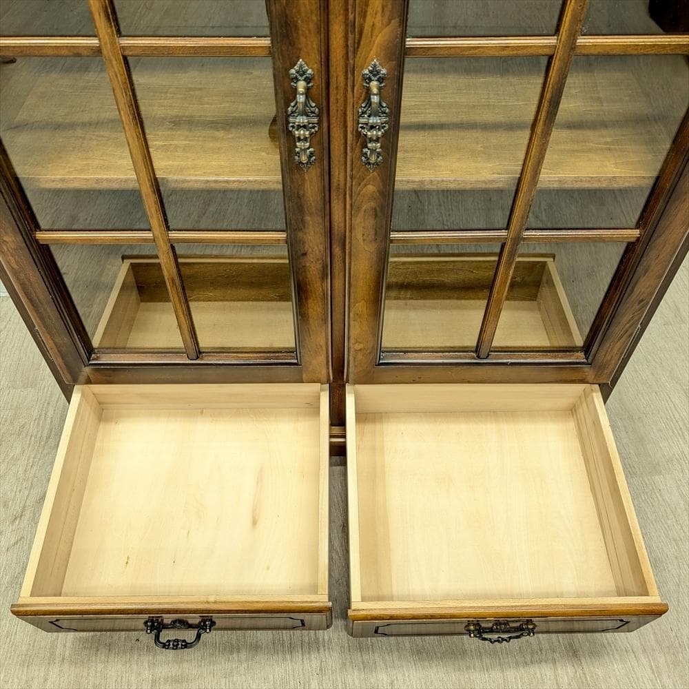 カリモク　コロニアル　サイドボード　飾り棚　キャビネット　食器棚　本棚　収納棚