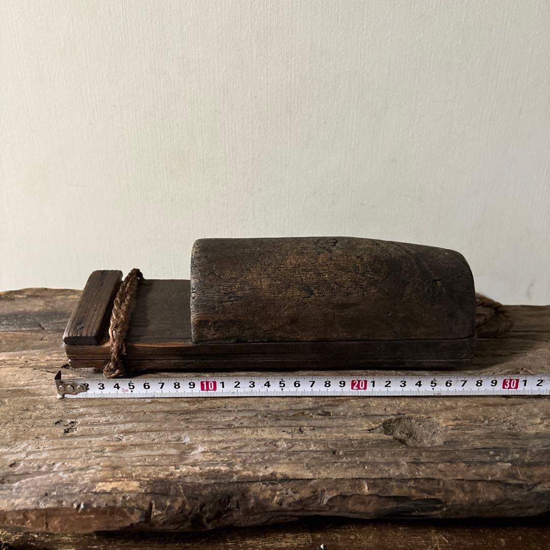 素朴な味の鉈入れ　花器　掛け花　古民芸　古民家 検:白洲正子　一二三美術　李朝